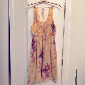 Yellow floral print dress from Anthropologie. Size 6.